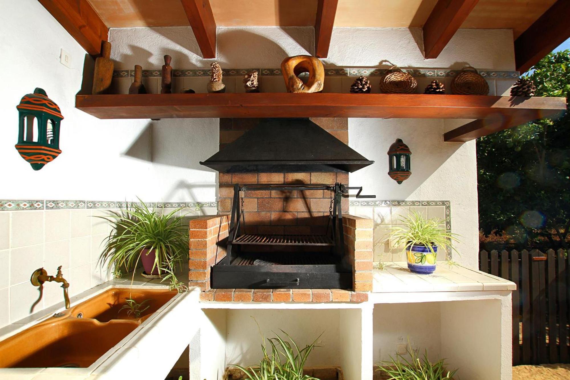 Zweizimmerhaus Mit Schoenen Aussichten In Der Naehe Von