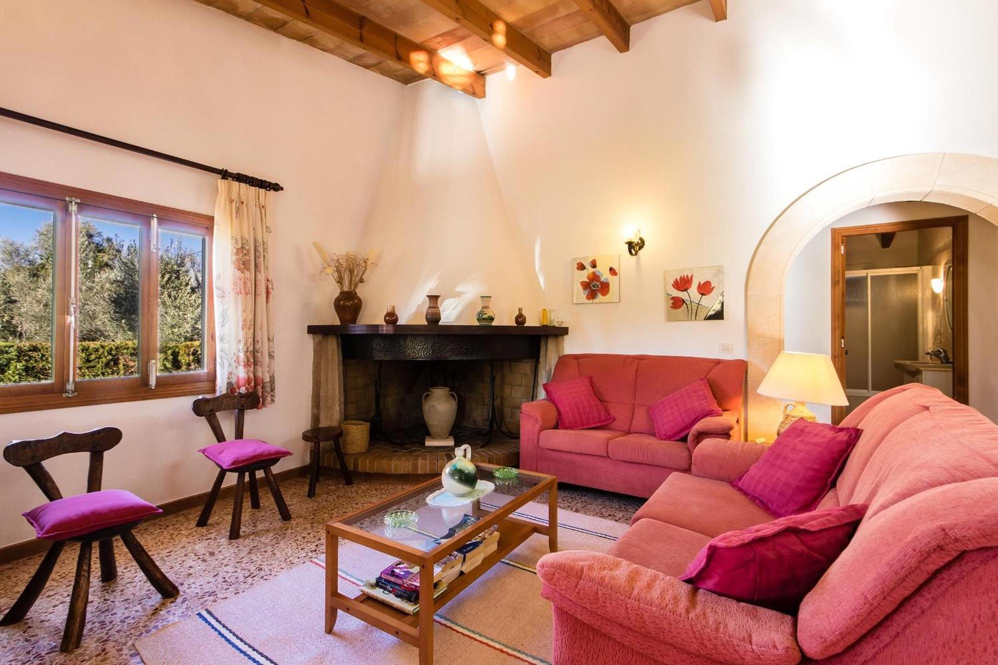 Zweizimmerhaus Mit Schoenen Aussichten In Der Naehe Von * Pollença